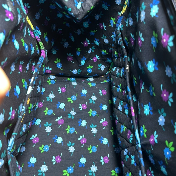 NWOT Vera Bradley Midnight Blues Large Weekender Travel Bag  w/ Shoulder Strap - Picture 3 of 7